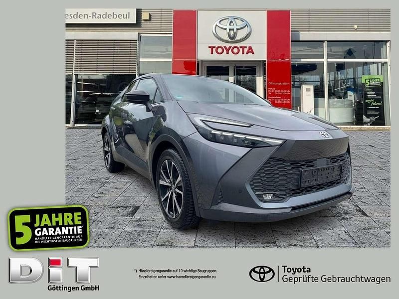 Marlingrau metallic / dach sc Neu 2025 Toyota C-HR SUV | 33.390 € - Bild 1/4