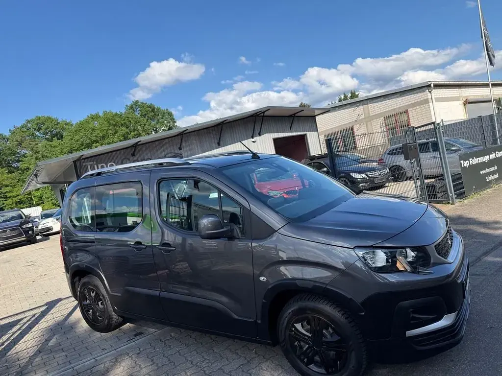 Occasion Peugeot Rifter Active 131 ch (96 kW) 2021 Gris Monospace