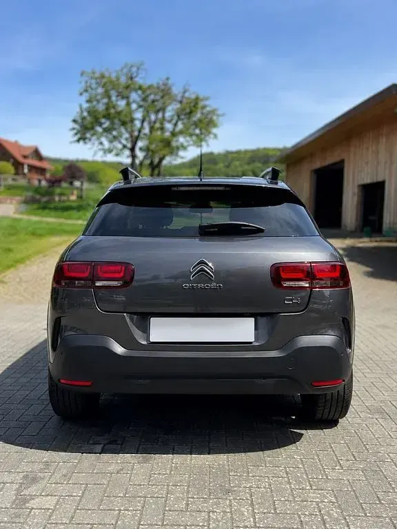 Gebraucht Citroën C4 Feel 110 PS (80 kW) 2018 Grau Limousine