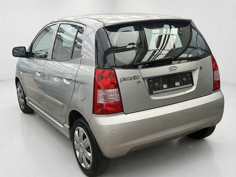 Gebraucht Kia Picanto 65 PS (47 kW) 2004 Silber Kleinwagen