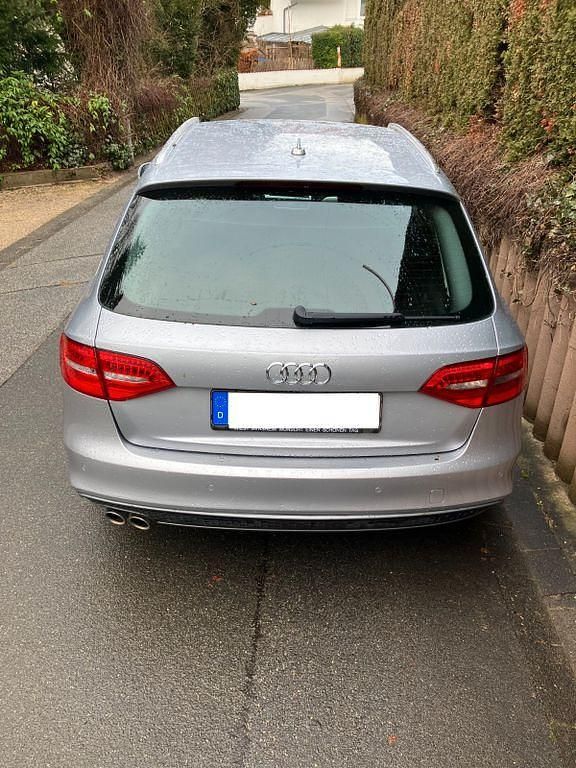 Gebraucht Audi A4 S-Line 150 PS (110 kW) 2015 Silber Kombi
