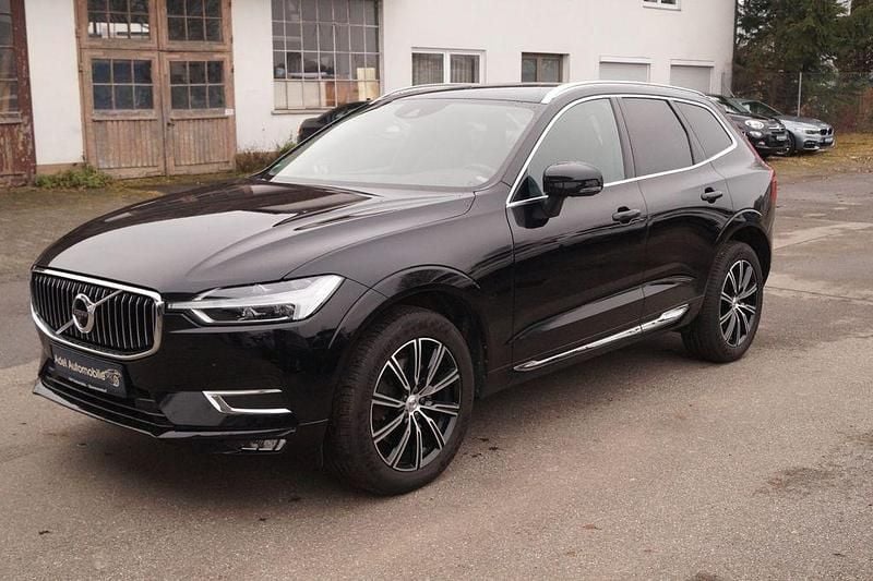 Schwarz Gebraucht 2018 Volvo XC60 Inscription SUV | 24.395 € (Guter Preis) - Bild 1/4