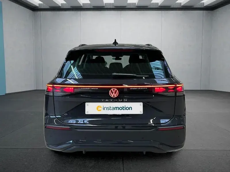 Gebraucht VW Tayron 150 PS (110 kW) 2026 Grau SUV