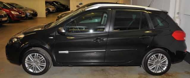 Gebraucht Renault Clio GrandTour Night&Day 75 PS (55 kW) 2011 Schwarz metallic Kombi