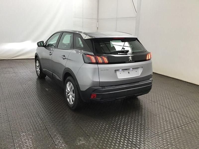 Gebraucht Peugeot 3008 Active 131 PS (96 kW) 2021 SUV