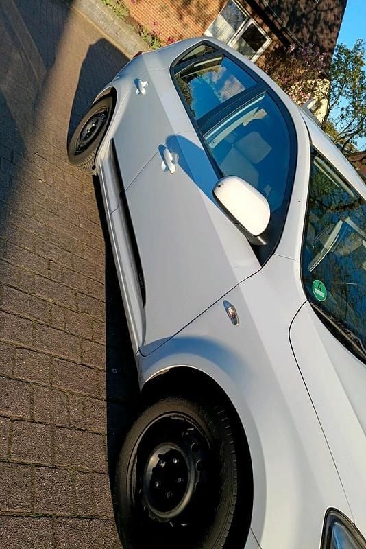 Gebraucht Kia Ceed 2012 Weiß Kleinwagen