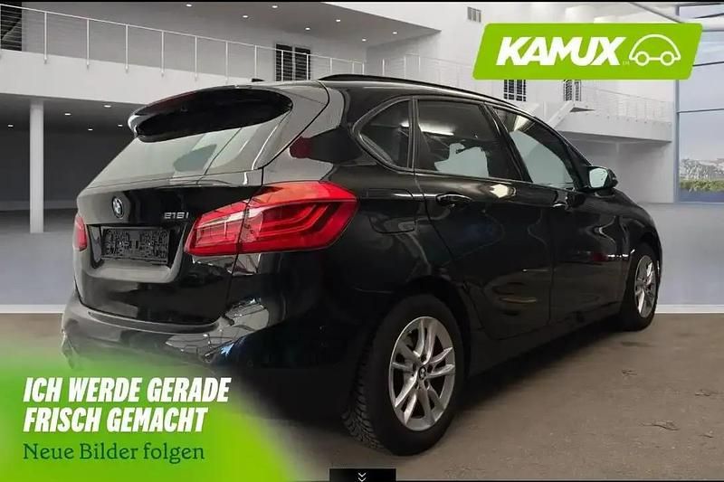 Gebraucht BMW 218 140 PS (102 kW) 2020 Schwarz Van / Kleinbus