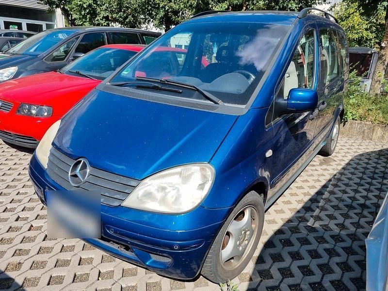 Blau Gebraucht 2003 Mercedes Vaneo Van / Kleinbus | 999 € - Bild 1/4