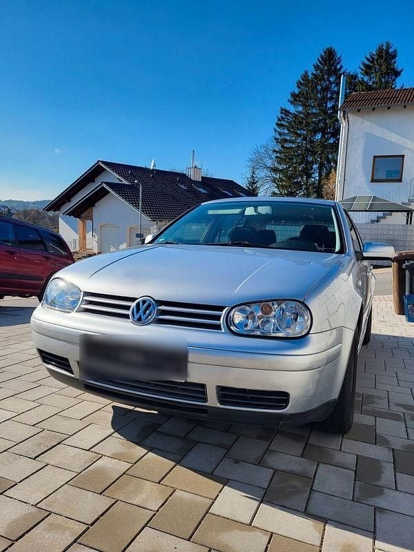 Gebraucht VW Golf IV Basis 101 PS (74 kW) 2000 Silber Limousine