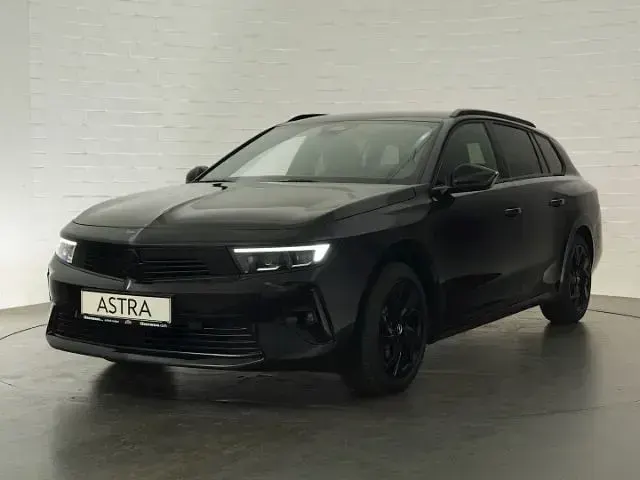 Gebraucht Opel Astra 131 PS (96 kW) 2025 Schwarz Kombi
