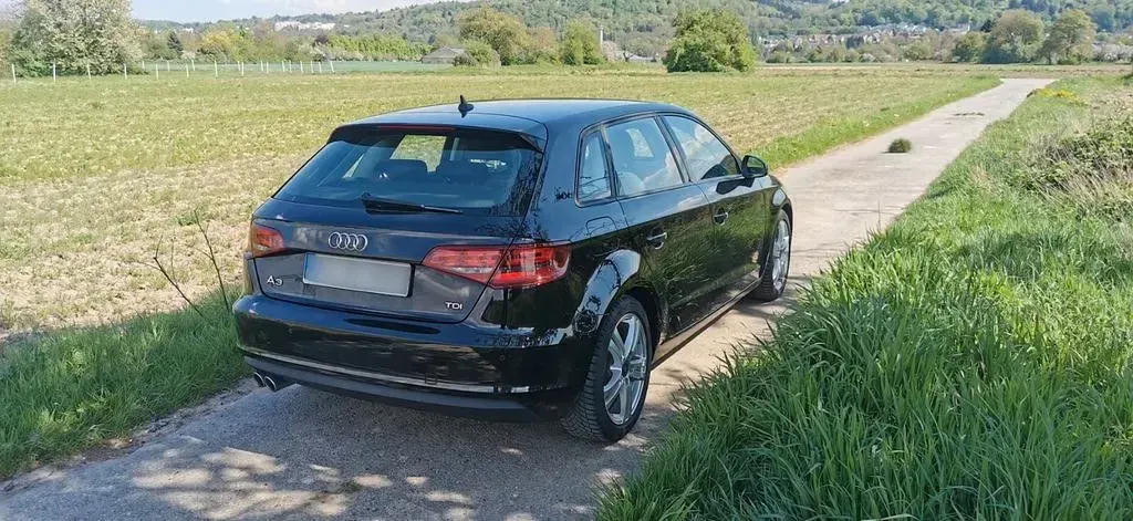 Gebraucht Audi A3 Ambition 150 PS (110 kW) 2016 Schwarz Limousine