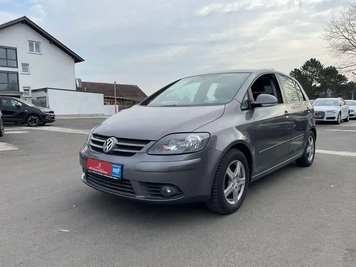 Gebraucht VW Golf V 105 PS (77 kW) 2007 United grey metallic Limousine