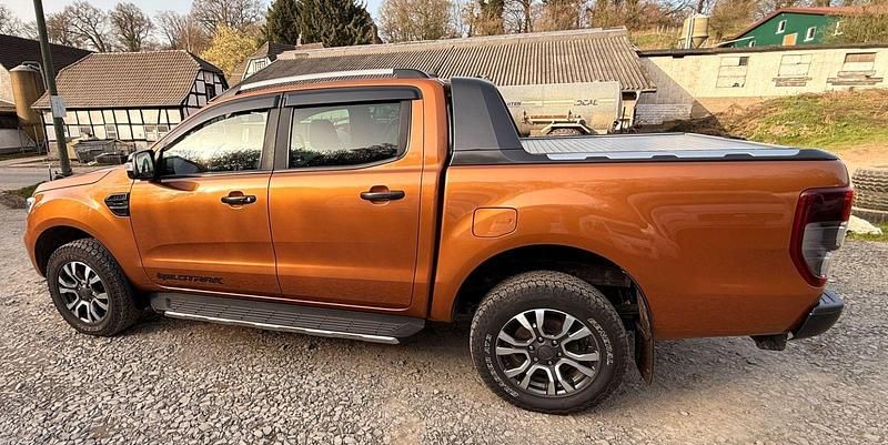 Gebraucht Ford Ranger Wildtrack 213 PS (156 kW) 2020 Orange Pickup