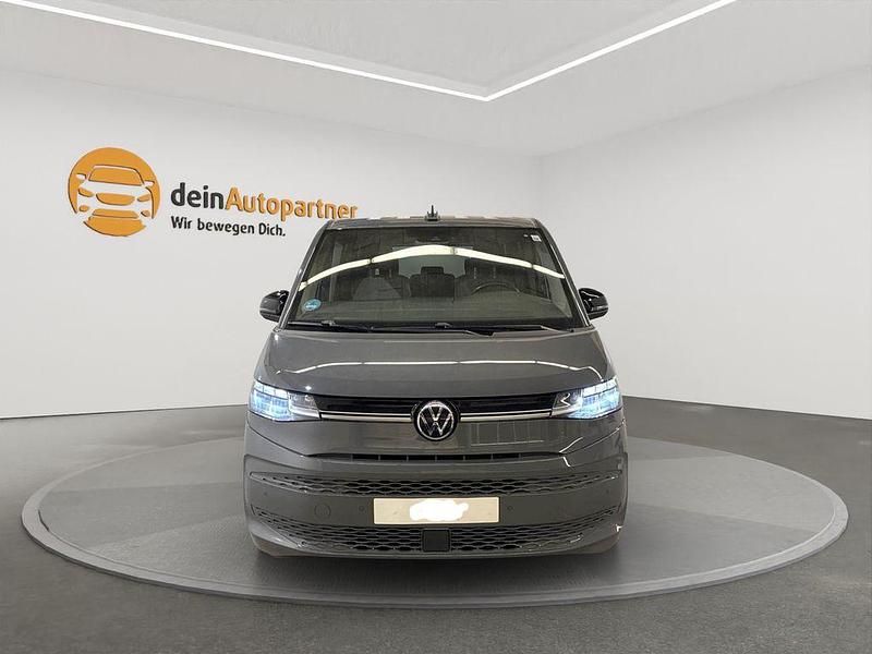 Gebraucht VW Multivan Life 204 PS (150 kW) 2025 Pure grey Van