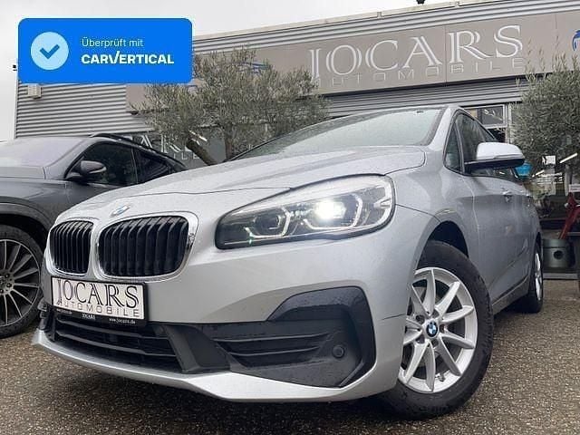 Silber Gebraucht 2020 BMW 216 Gran Tourer Sport Line Van / Kleinbus | 18.250 € (Fairer Preis) - Bild 1/4