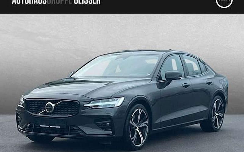 Platinum grey Gebraucht 2023 Volvo S60 Ultimate Limousine | 36.250 € (Guter Preis) - Bild 1/4