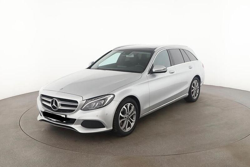 Second-hand Mercedes C220 Avantgarde 170 CP (125 kW) 2018 Argintiu Break