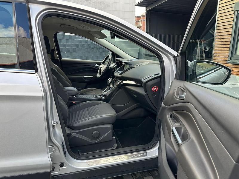Gebraucht Ford Kuga Titanium 182 PS (133 kW) 2017 Silber SUV