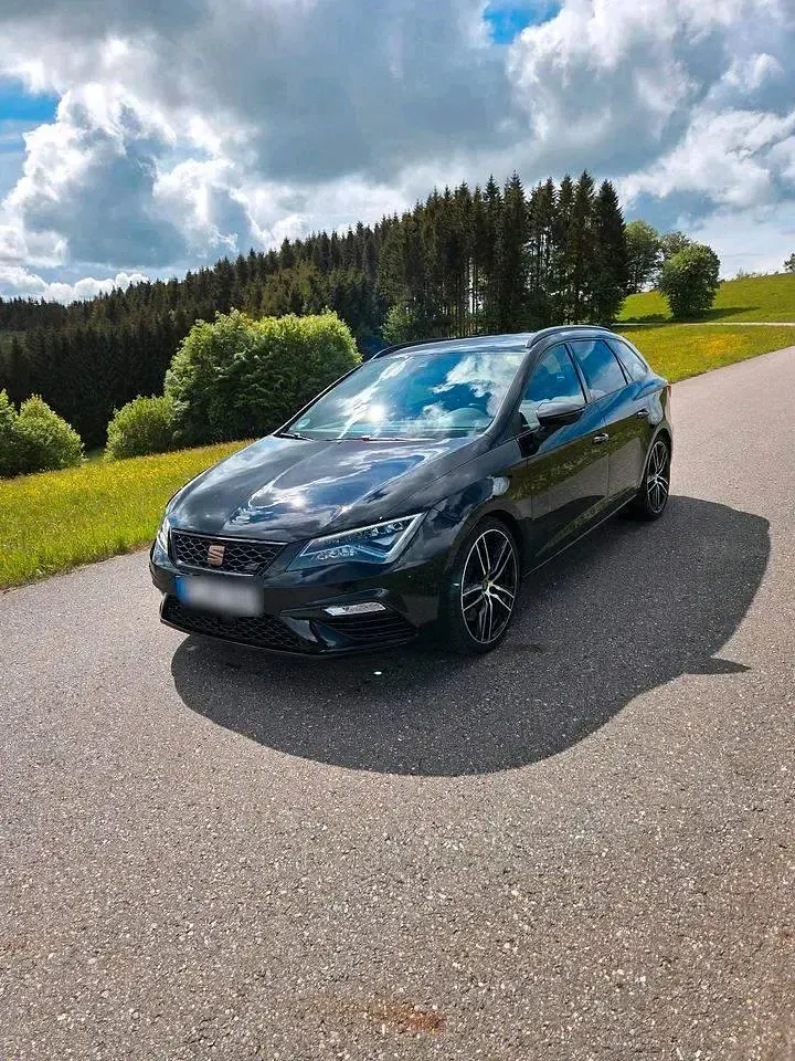 Gebraucht Seat Leon 4Drive 300 PS (220 kW) 2020 Schwarz Kombi