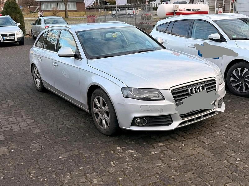 Gebraucht Audi A4 140 PS (102 kW) 2008 Silber Kombi