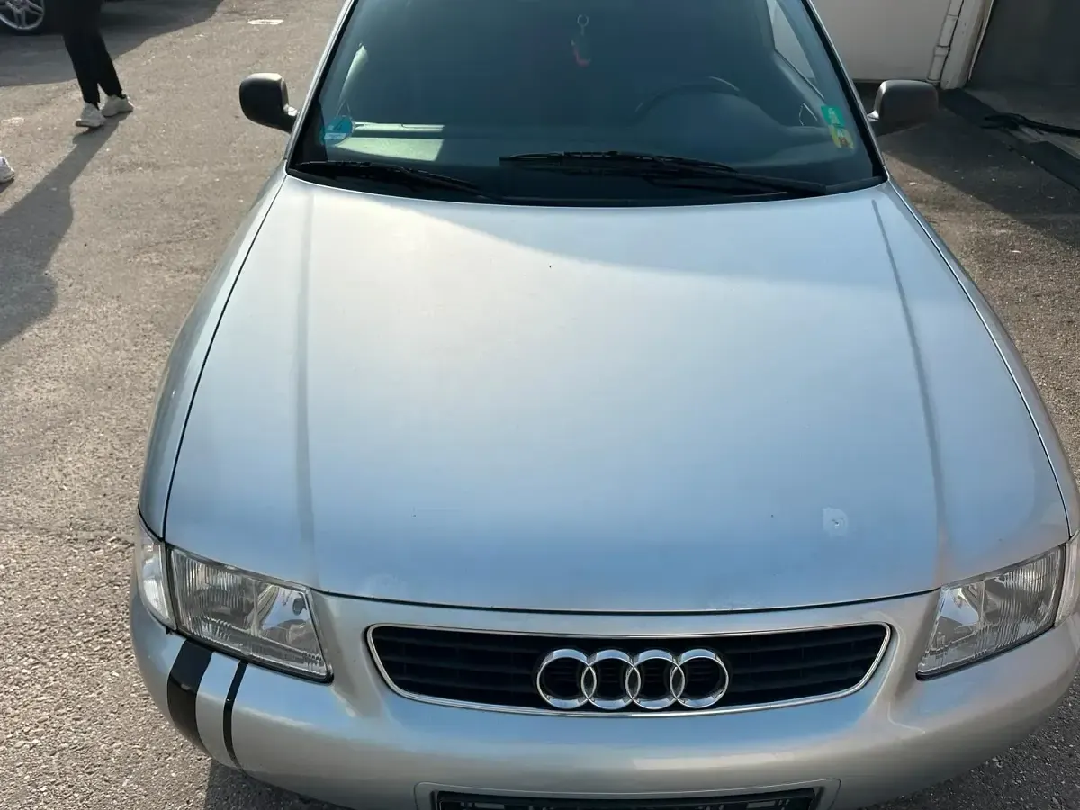 Gebraucht Audi A3 101 PS (74 kW) 1997 Silber Kleinwagen