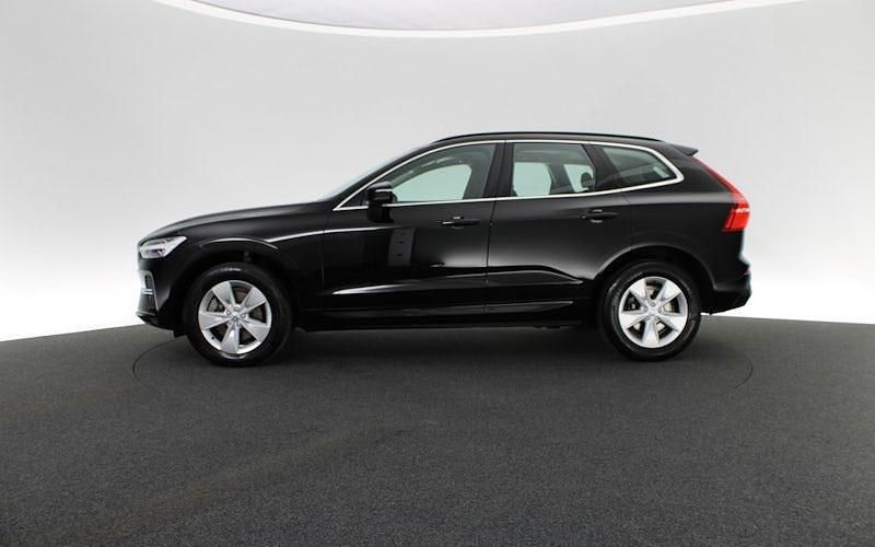 Gebraucht Volvo XC60 Core 197 PS (144 kW) 2023 Schwarz SUV