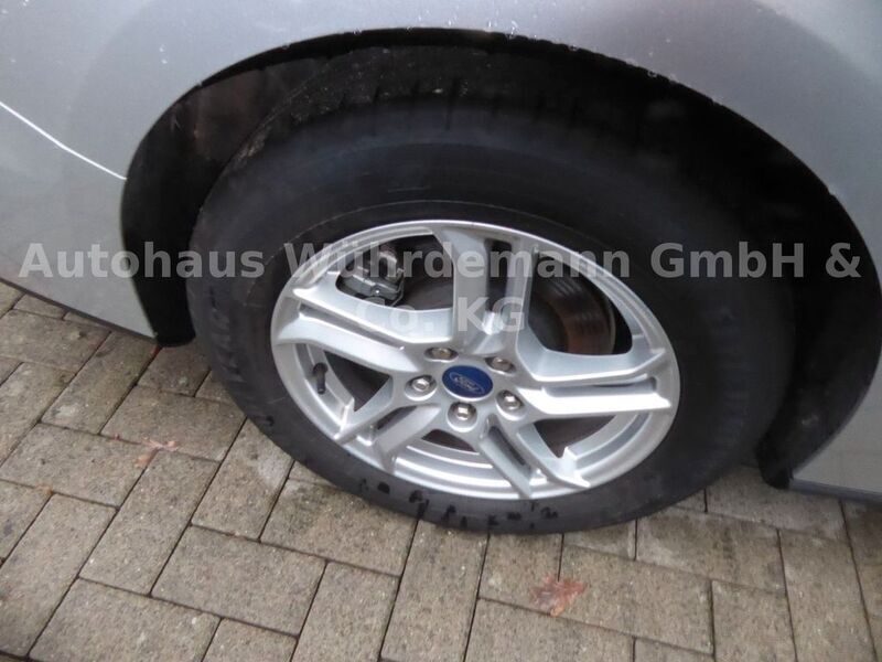 Gebraucht Ford Focus Cool & Connect 125 PS (91 kW) 2021 Polarsilber metallic Kombi