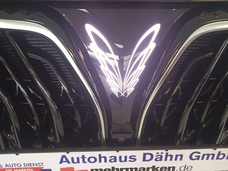 Neu Forthing Yacht/4 U-Tour 177 PS (130 kW) 2025 Schwarz Van / Kleinbus