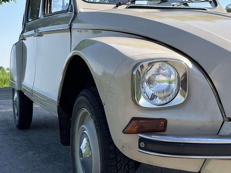 Beige Gebraucht 1975 Citroën Dyane Kleinwagen | 8.750 € - Bild 1/4