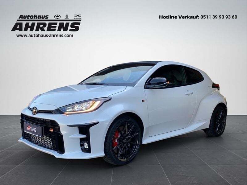 Platinumweiß perleffekt Neu 2024 Toyota Yaris Edition Kleinwagen | 40.900 € (Guter Preis) - Bild 1/4