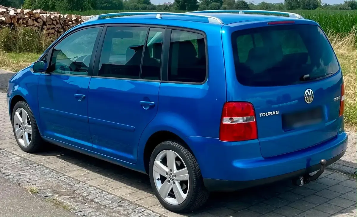 Gebraucht VW Touran 116 PS (85 kW) 2004 Blau Van / Kleinbus