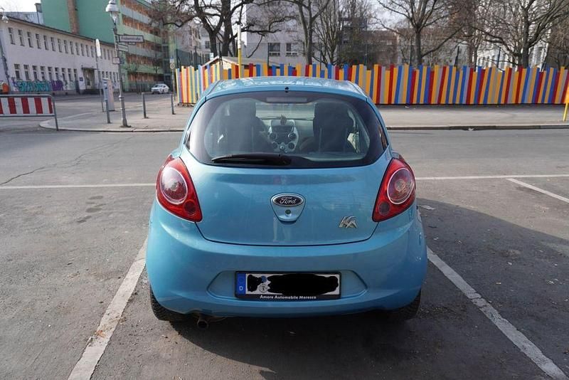 Gebraucht Ford Ka Trend 69 PS (50 kW) 2010 Blau Kleinwagen