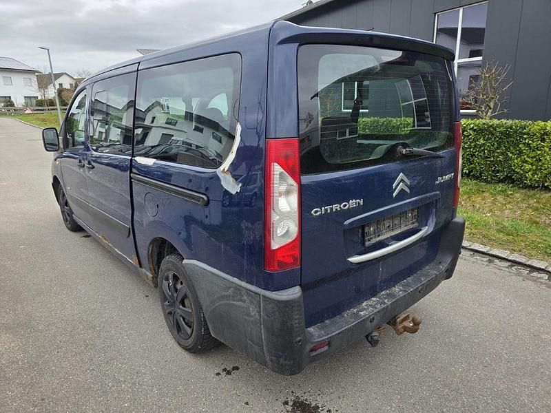 Second-hand Citroën Jumpy 136 CP (100 kW) 2008 Albastru Monovolum