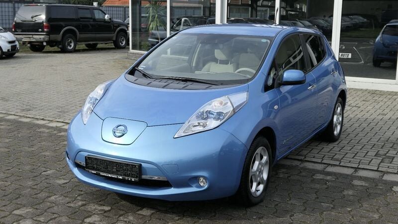 Gebraucht Nissan Leaf 80 kW (109 PS) 2012 Blau Kleinwagen