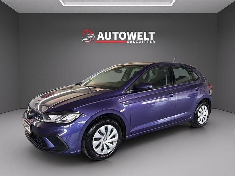 Blau Gebraucht 2022 VW Polo IQ Drive Limousine | 17.500 € (Guter Preis) - Bild 1/4