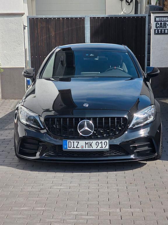 Schwarz Gebraucht 2019 Mercedes C43 AMG AMG Coupé | 43.800 € (Fairer Preis) - Bild 1/4