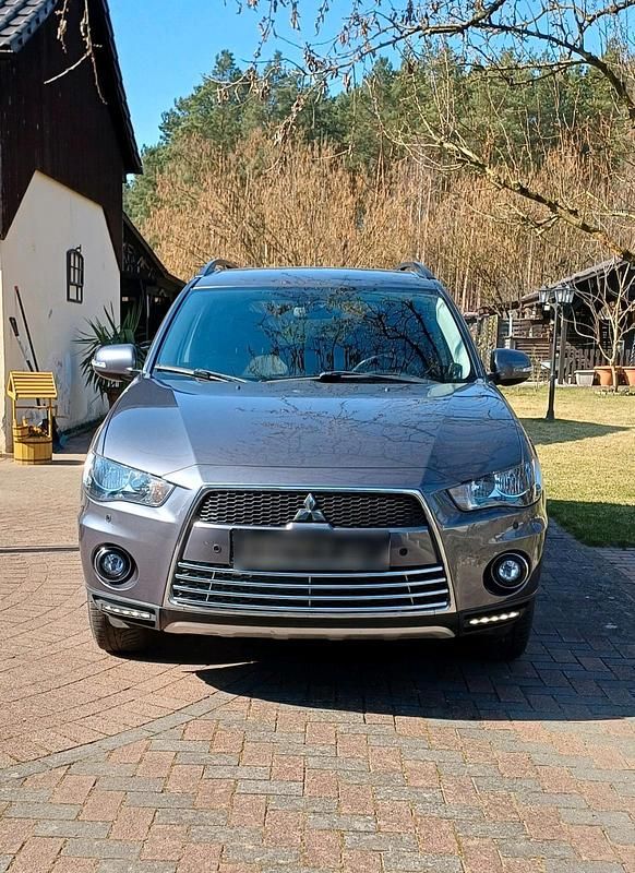Gebraucht Mitsubishi Outlander 170 PS (125 kW) 2010 SUV