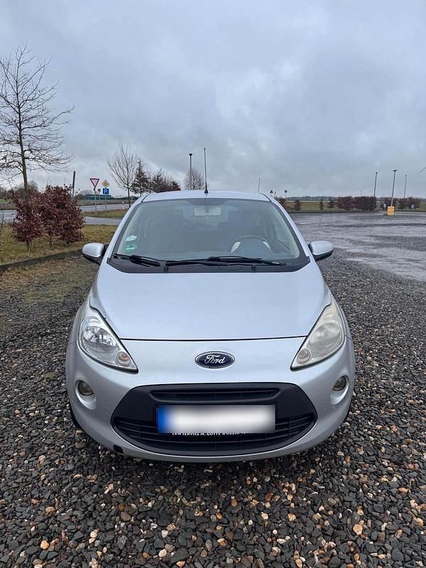 Gebraucht Ford Ka 69 PS (50 kW) 2010 Silber Kleinwagen
