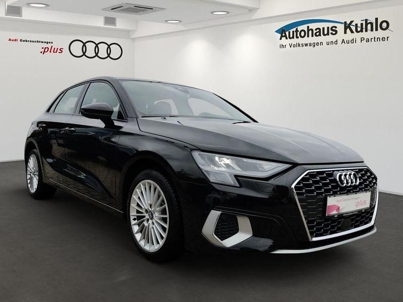Second-hand Audi A3 Ambiente 150 CP (110 kW) 2021 Negru Berlinǎ