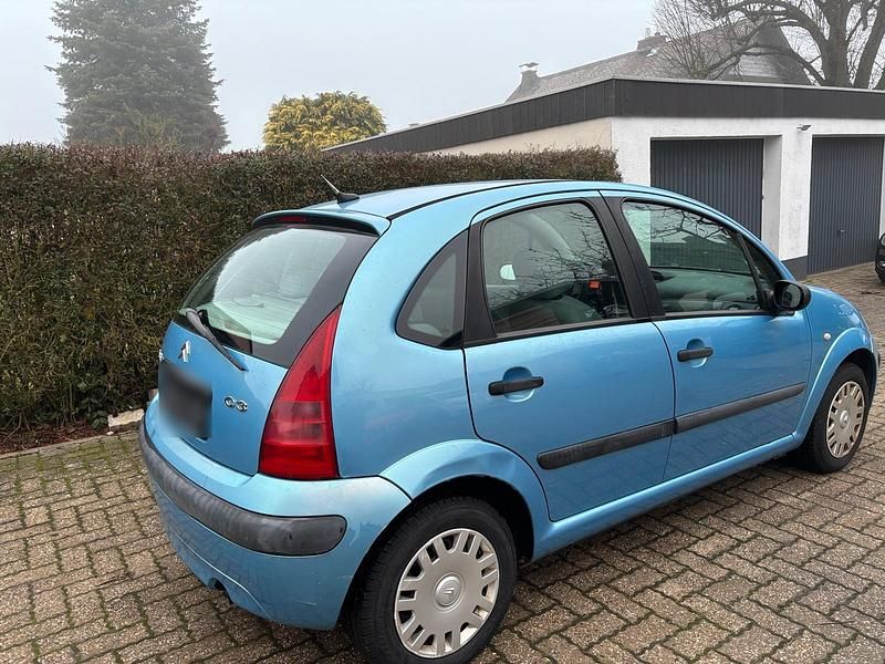 Gebraucht Citroën C3 60 PS (44 kW) 2004 Blau Kleinwagen