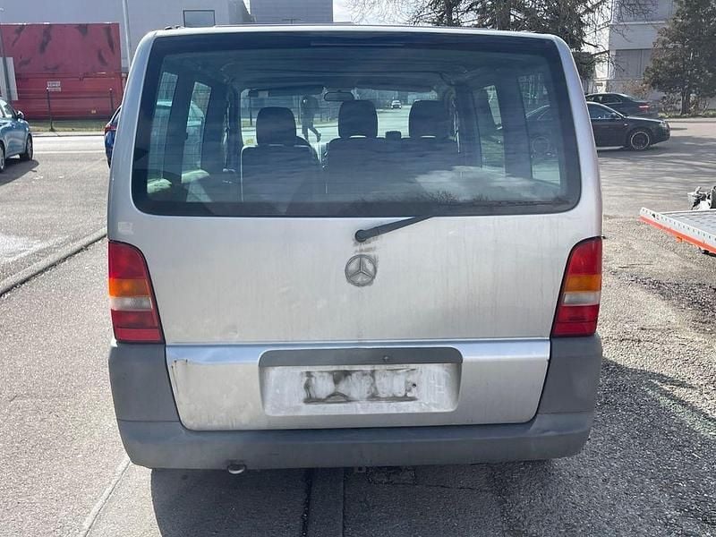 Gebraucht Mercedes Vito 82 PS (60 kW) 2001 Silber Van