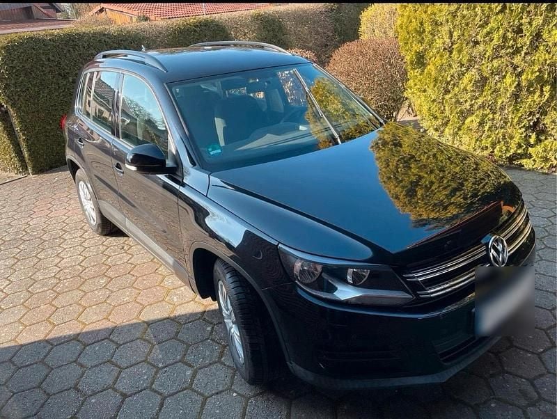 Gebraucht VW Tiguan 110 PS (80 kW) 2015 Schwarz SUV