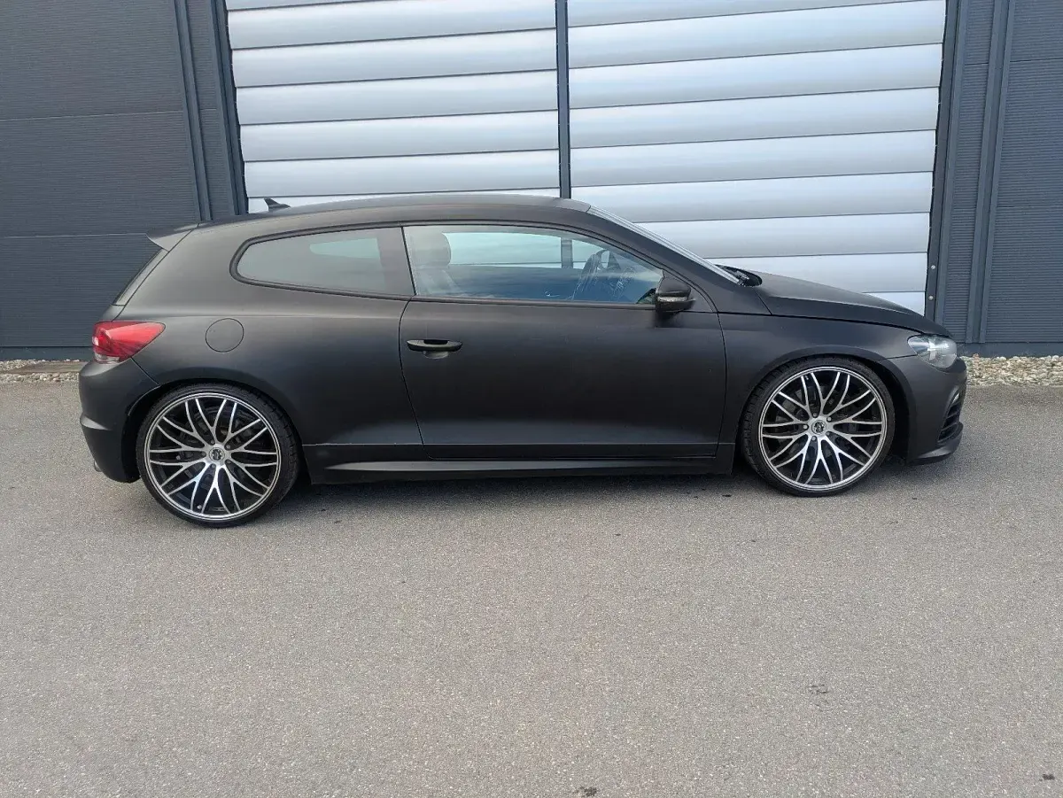 Gebraucht VW Scirocco R 265 PS (194 kW) 2010 Schwarz Coupé