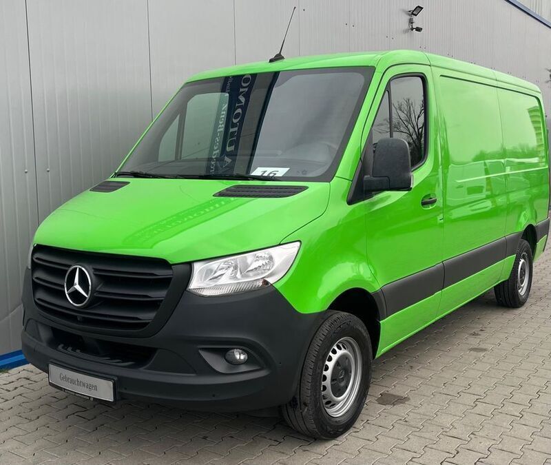 Grün Gebraucht 2020 Mercedes Sprinter Van | 21.199 € - Bild 1/4
