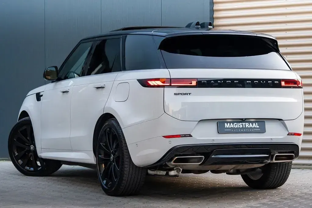 Gebraucht Land Rover Range Rover Sport HSE Dynamic 400 PS (294 kW) 2024 Grau SUV
