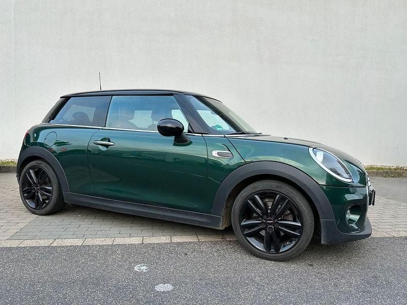 Gebraucht Mini Cooper 136 PS (100 kW) 2018 Grün Kleinwagen
