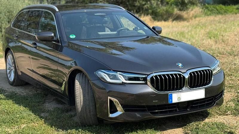 Schwarz Gebraucht 2020 BMW 530 Kombi | 34.500 € (Guter Preis) - Bild 1/4