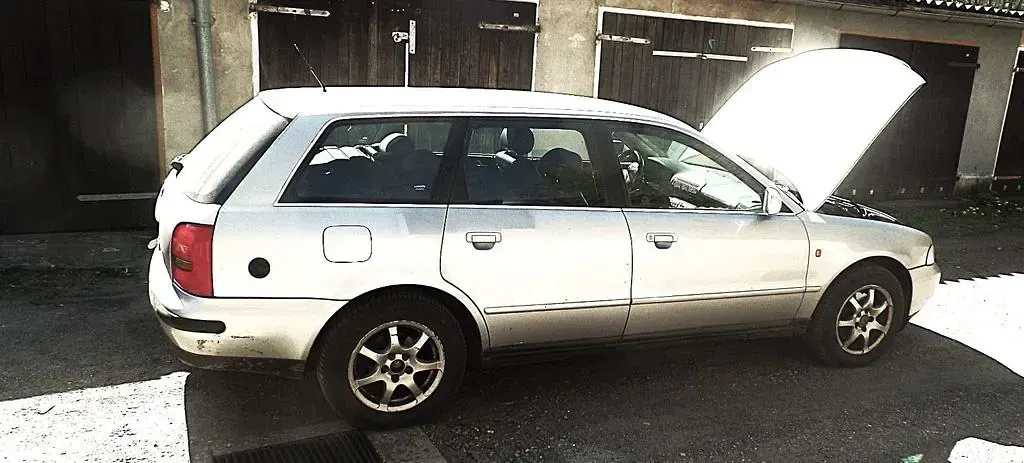 Gebraucht Audi A4 Sport 165 PS (121 kW) 1998 Silber Kombi