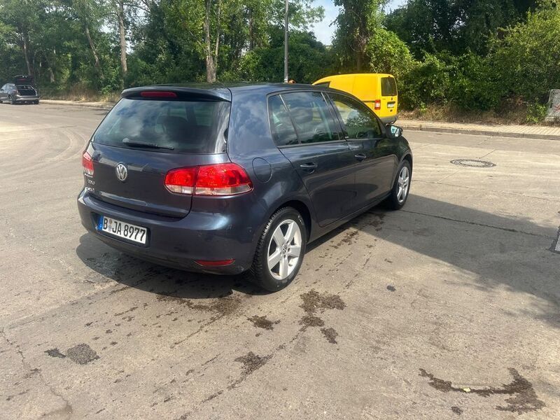 Blau Gebraucht 2011 VW Golf VI Style Kombi | 4.900 € (Guter Preis) - Bild 1/4