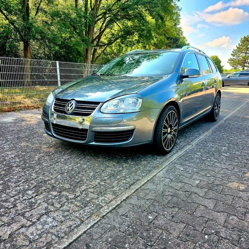 Grün Gebraucht 2009 VW Golf VI Kombi | 1.950 € (Superpreis) - Bild 1/4